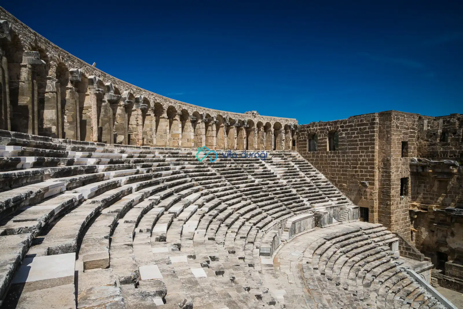 Aspendos Antik Kenti & Tiyatrosu Nerede? Nasıl Gidilir?