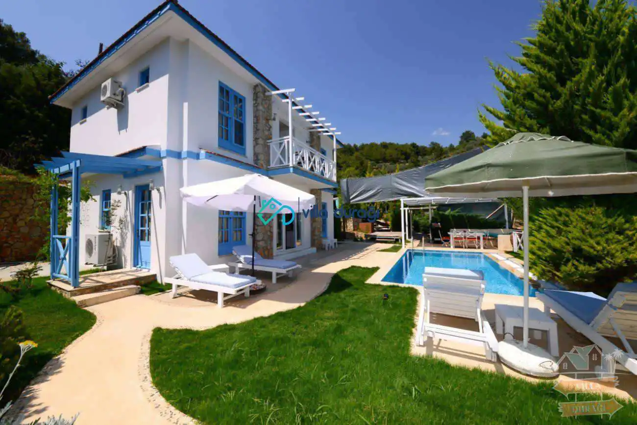 Özel Havuzlu Muhafazakar Villa Tatili