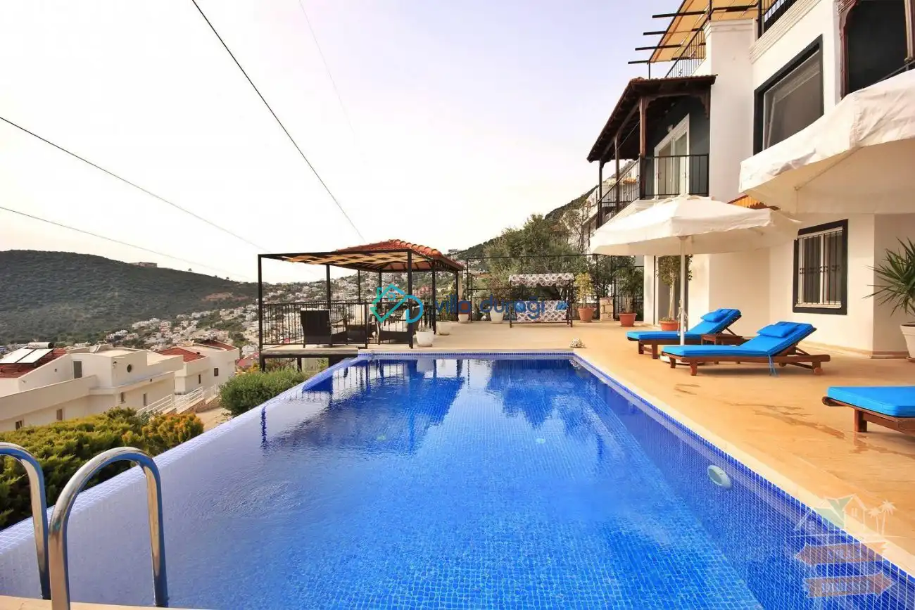 Rüya Gibi Bir Tatil İçin Rüya Gibi Bir Villa
