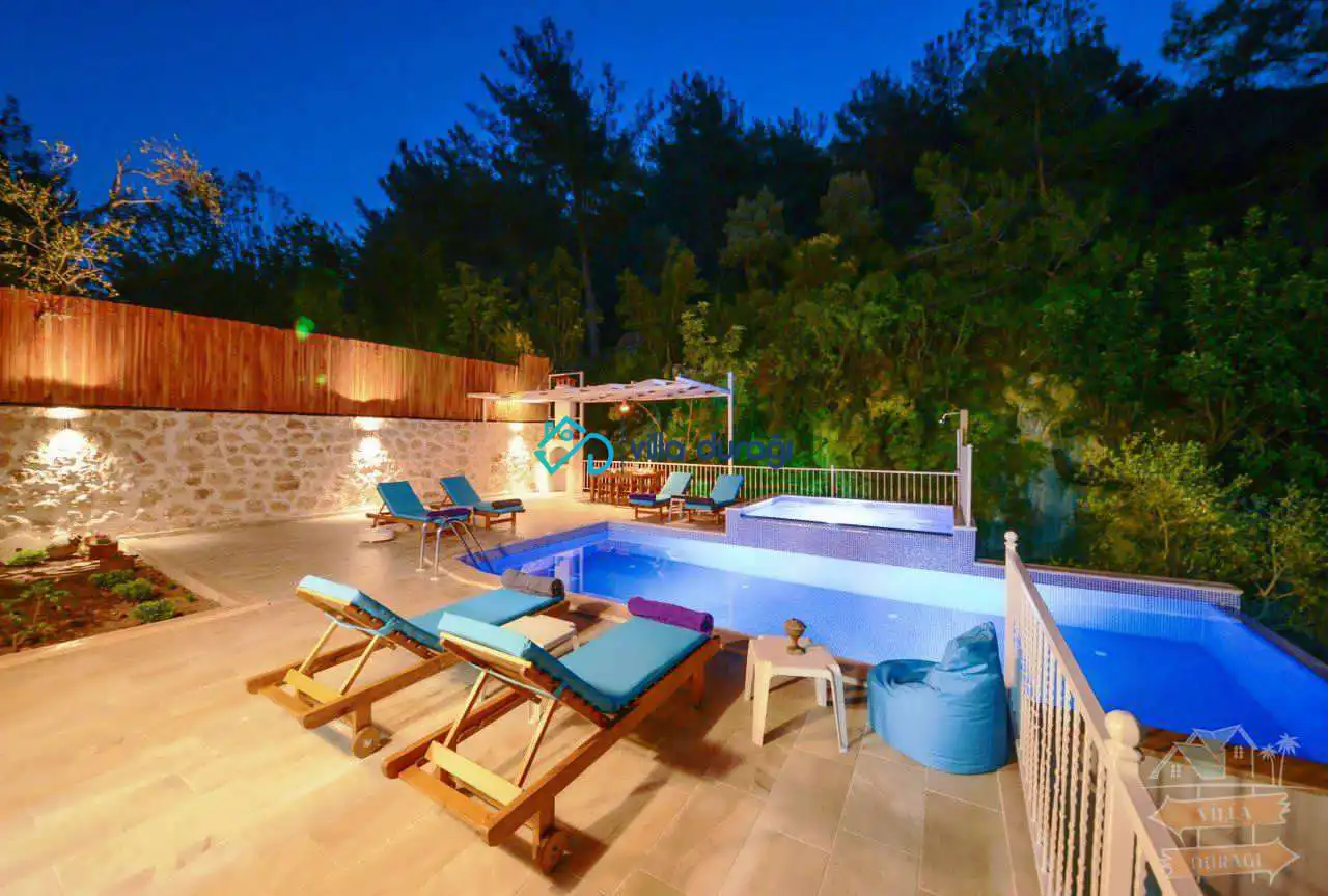 Kalabalık Aileler için Muhafazakar Villa Kiralama