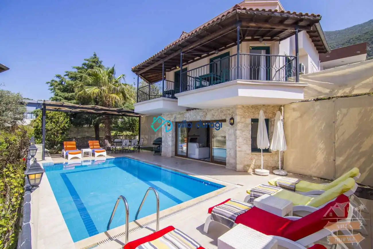 Dekoratif Muhafazakar Villa Seçenekleri