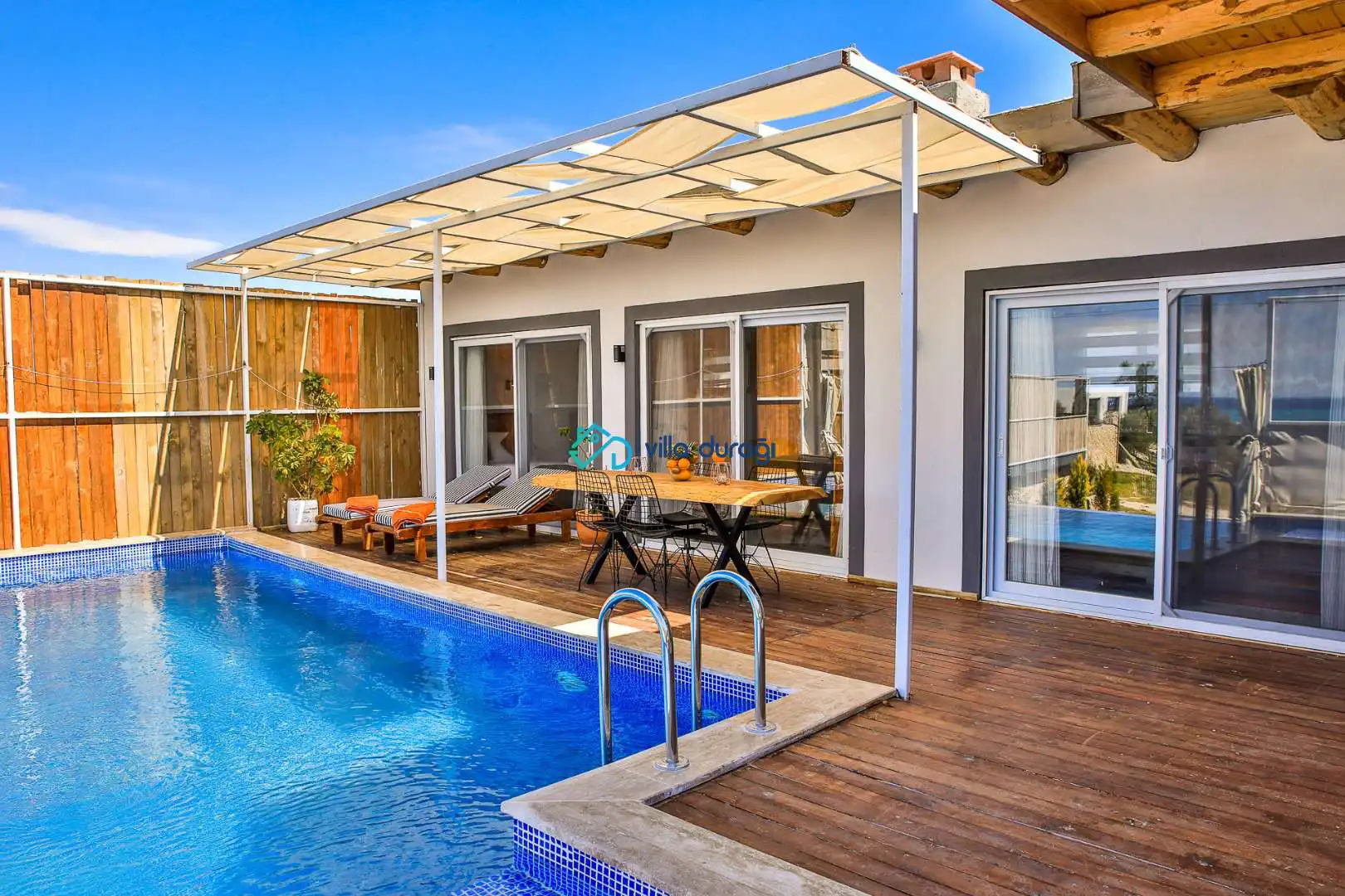 Muhafazakar Villa ile Güzel Anılara İmza Atın
