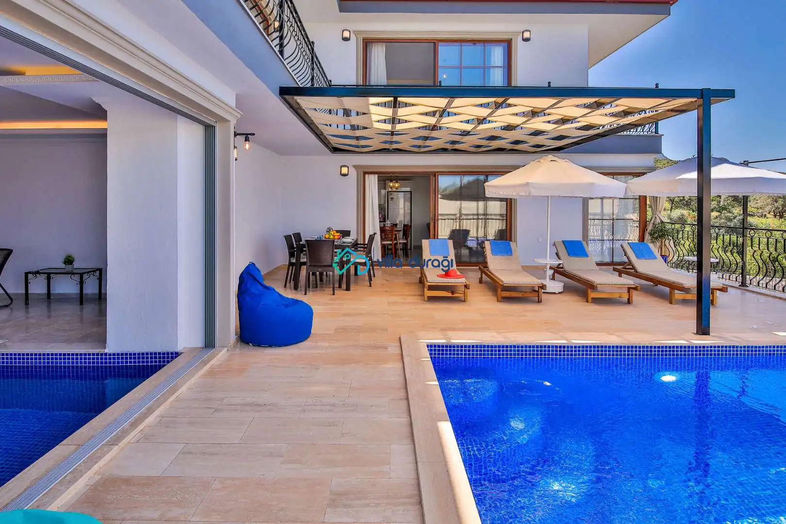 Antalya Muhafazakar Villa Kiralama