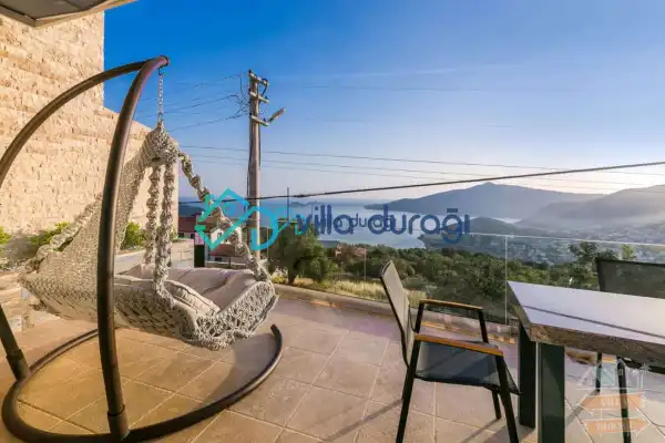 Konforlu ve Lüks Balayı Villaları