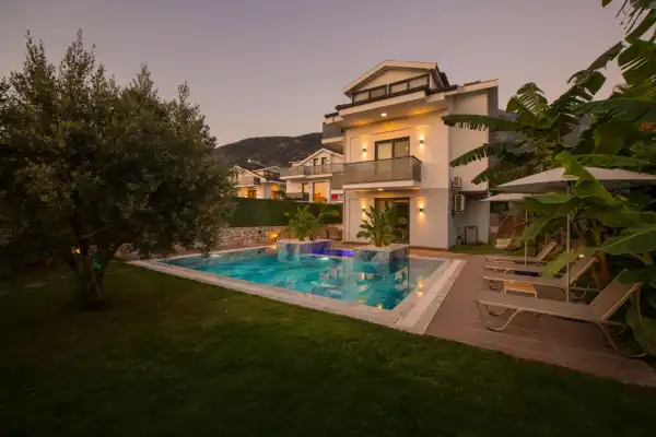 Villa Queen Dove