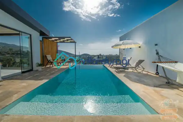 En Lüks Antalya Kiralık Villaları