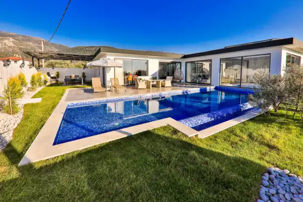 Villa Mono