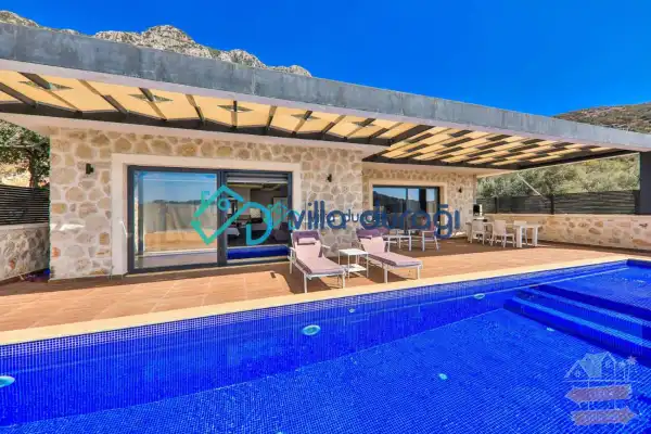 Antalya Kiralık Balayı Villaları