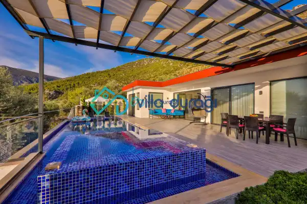 Antalya Muhafazakar Villa Tatili