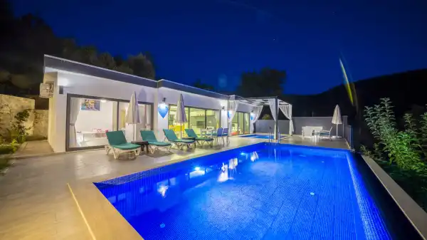 Villa Arzum Üzümlü
