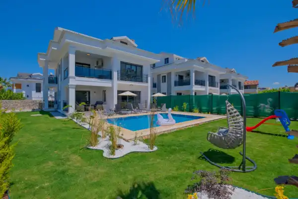 Villa White Palm Uno