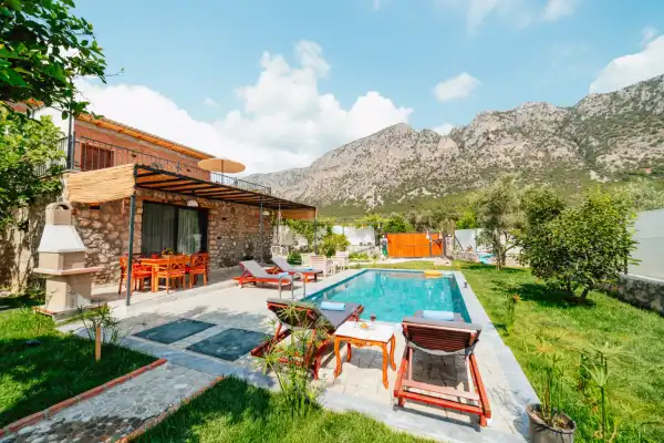 Villa Eren Saklıkent Uno
