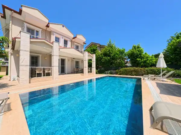 Villa Çağrı Uno