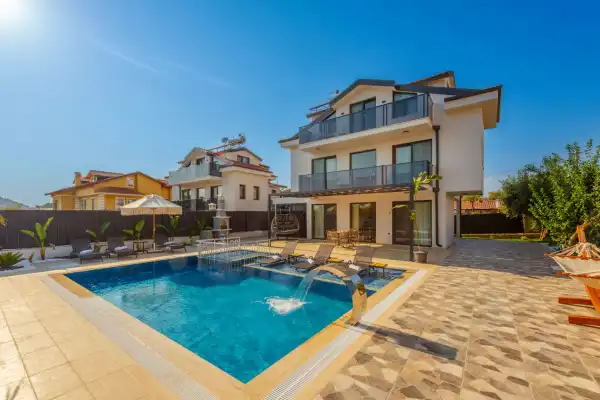 Villa Fullmoon 2