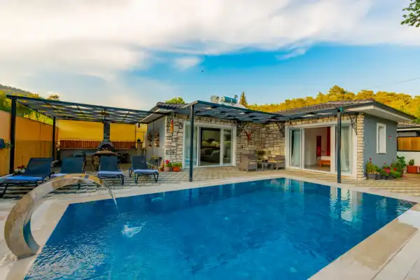 Villa Dedekavak Uno