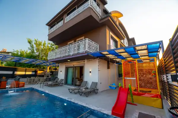 Villa Elmadibi 2