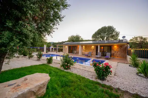 Villa İsabet Duo