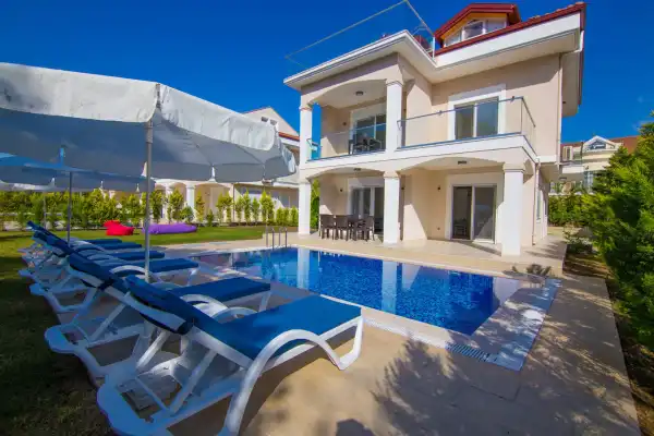 Villa Çalış Uno