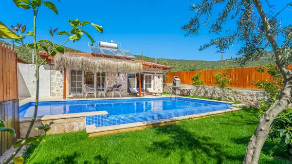 Villa Carya Famm Tre