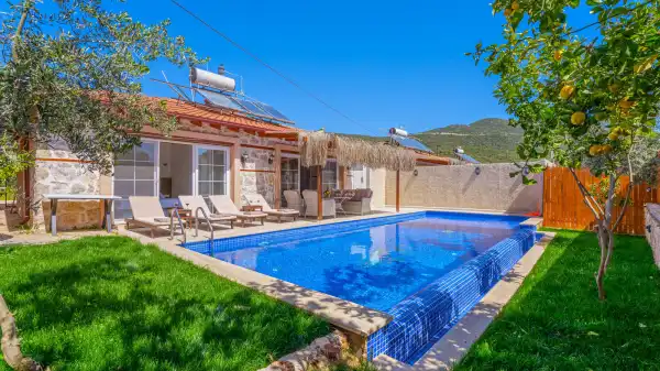 Villa Carya Famm Uno