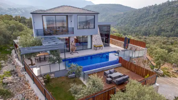 Villa Karaorman Duo
