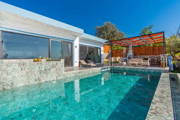 Villa Petunya Üzümlü